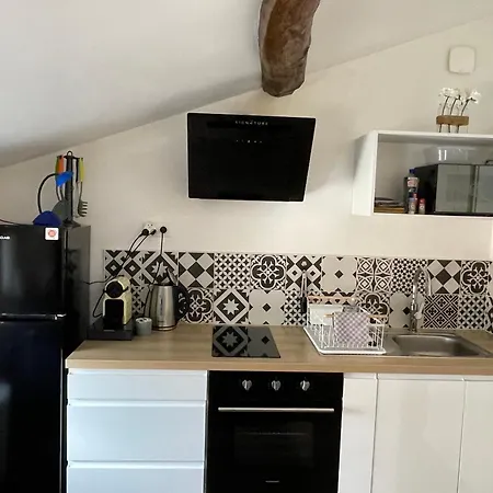 Appartamento Chez Jean-yves Et Zoé - Le Saint André - Au Calme, Très Propre, Proche Parkings, Clim